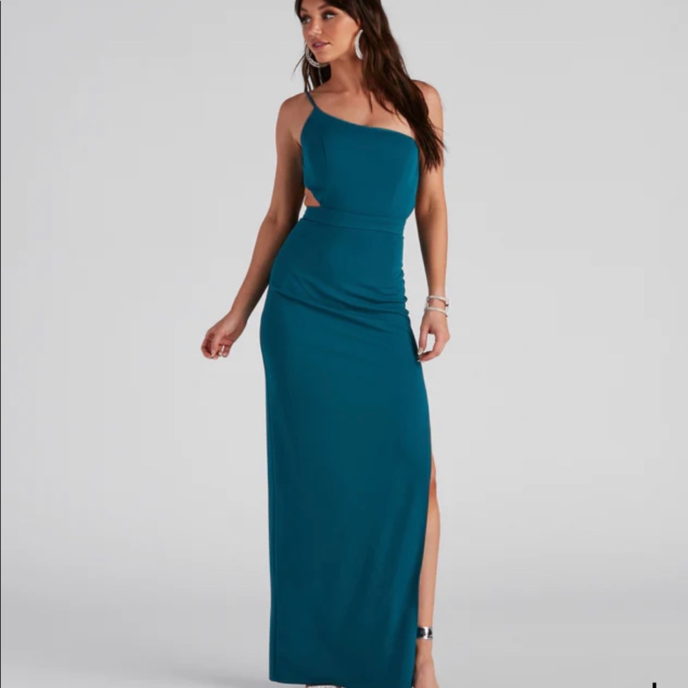 Windsor Francesca Formal Maxi Dress